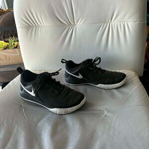 Nike Women's Zoom HyperAce 2 Volleyball Shoes, 7.5
